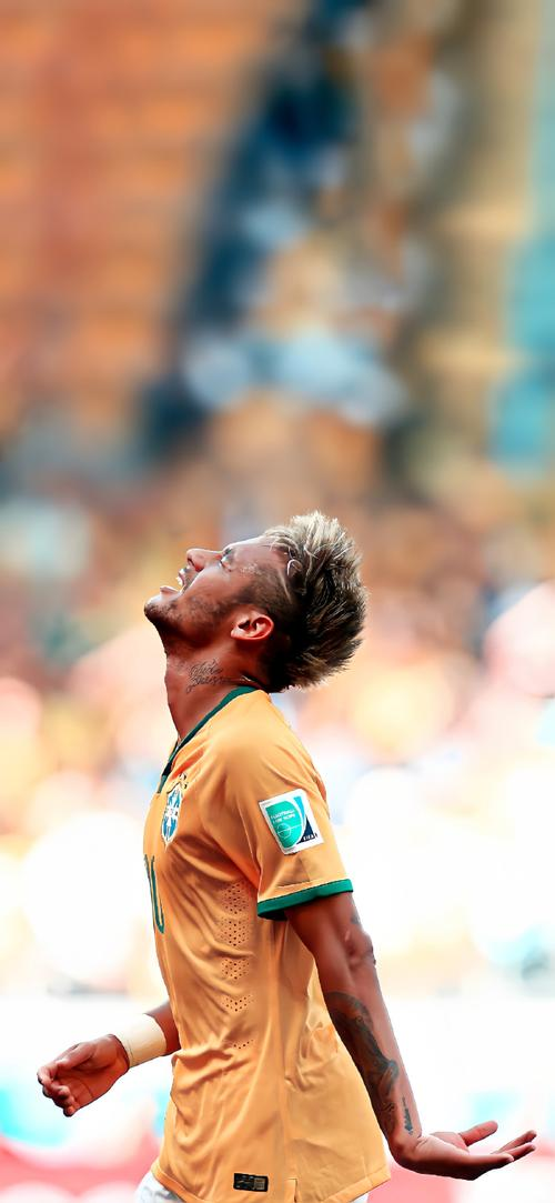  内马尔迎来二十赛季高光表现，切尔西球迷沸腾！